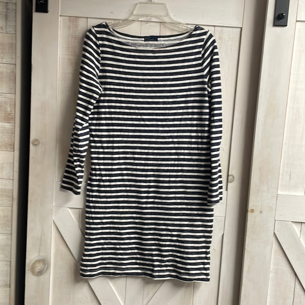 Springtime casual dress